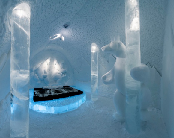 Icehotel w Jukkasjärvi: Hotel z lodu i śniegu